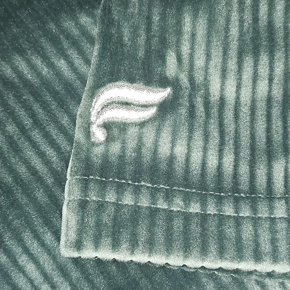 Fabletics Plush Rib Half Zip Sweatshirt 1X/XXL - Picture 4 of 10